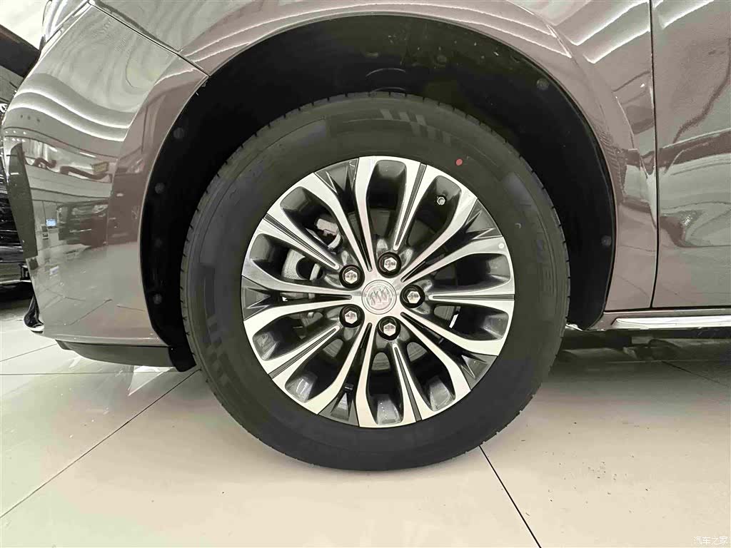 Buick GL8, 2023 4