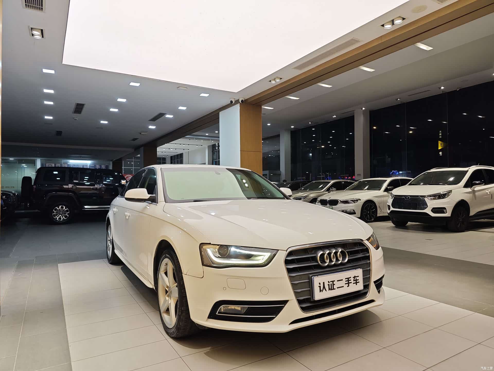 Audi A4L, 2014 все фото
