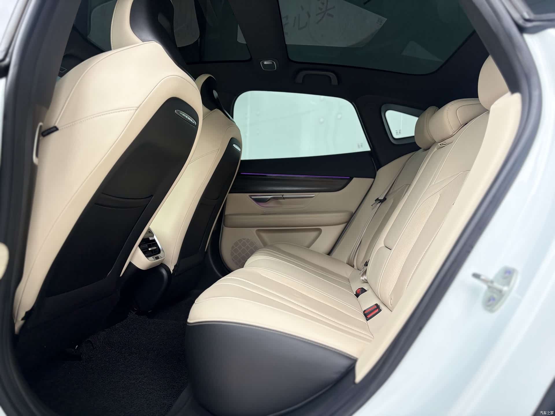 Xpeng P7, 2020 6