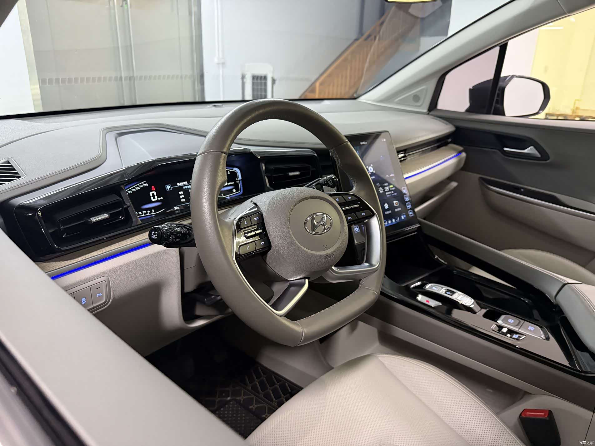 Hyundai Custo, 2022 10