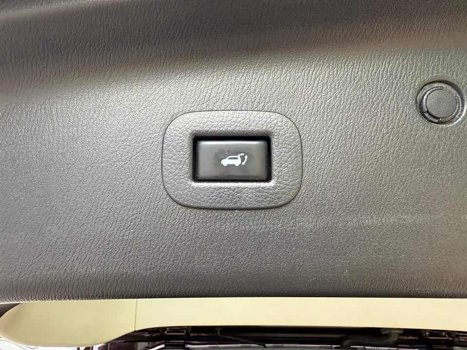 Infiniti QX Infiniti QX