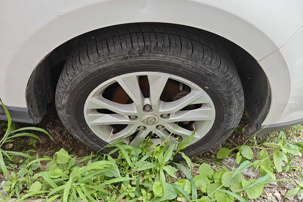 Wuling 730, 2016 6