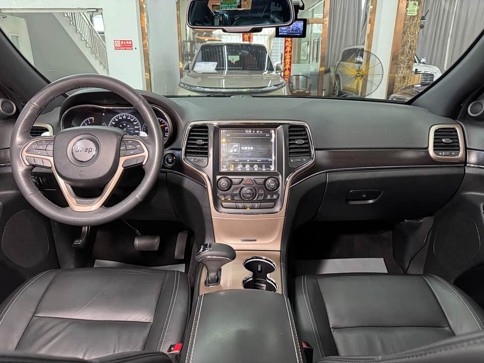 Jeep Grand Cherokee Jeep Grand Cherokee