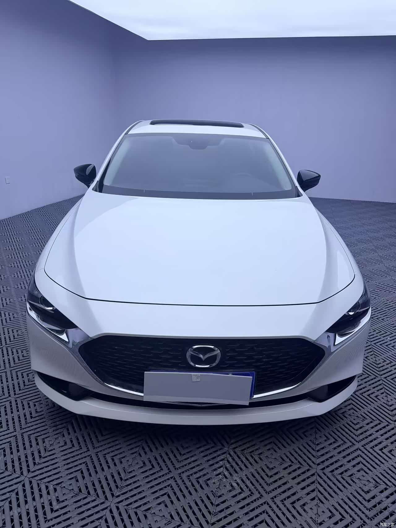 Mazda Mazda3, 2022 2