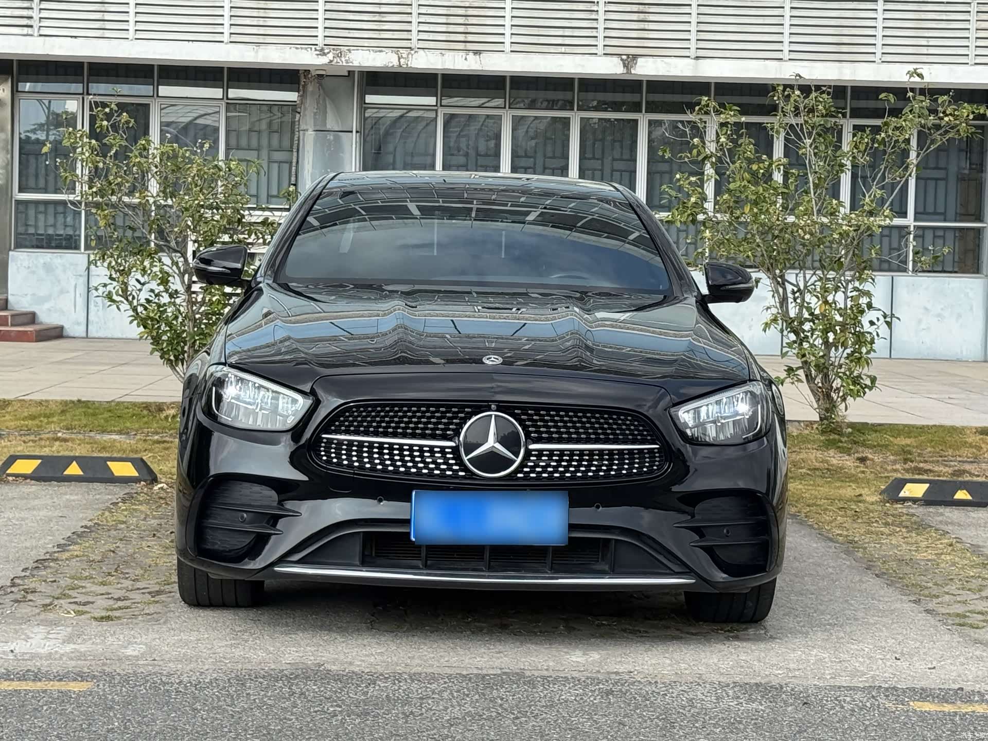 Mercedes-Benz E-Class, 2022 2