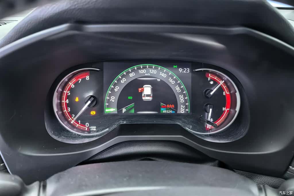 Toyota RAV4, 2020 14