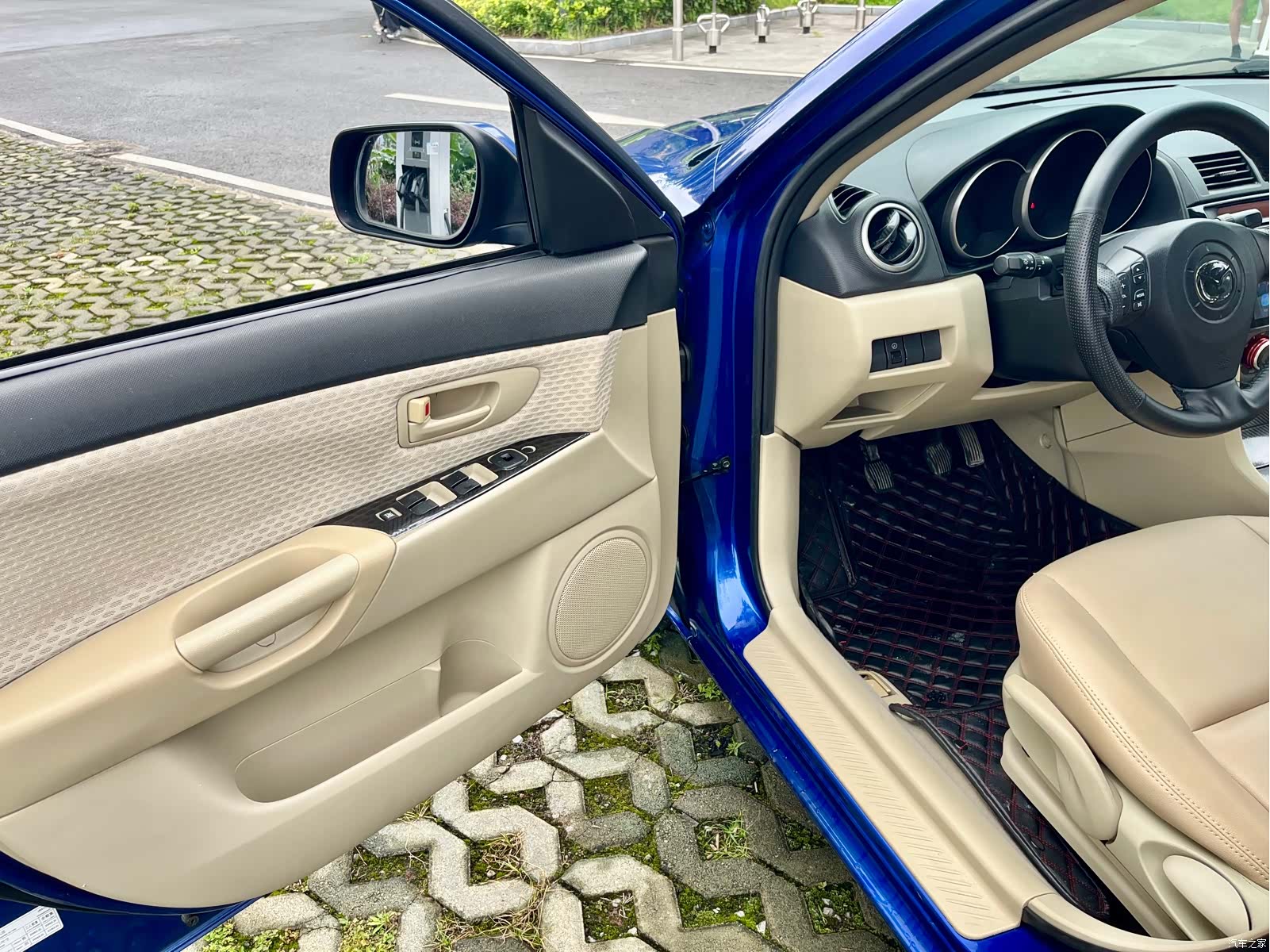 Mazda 3, 2010 7