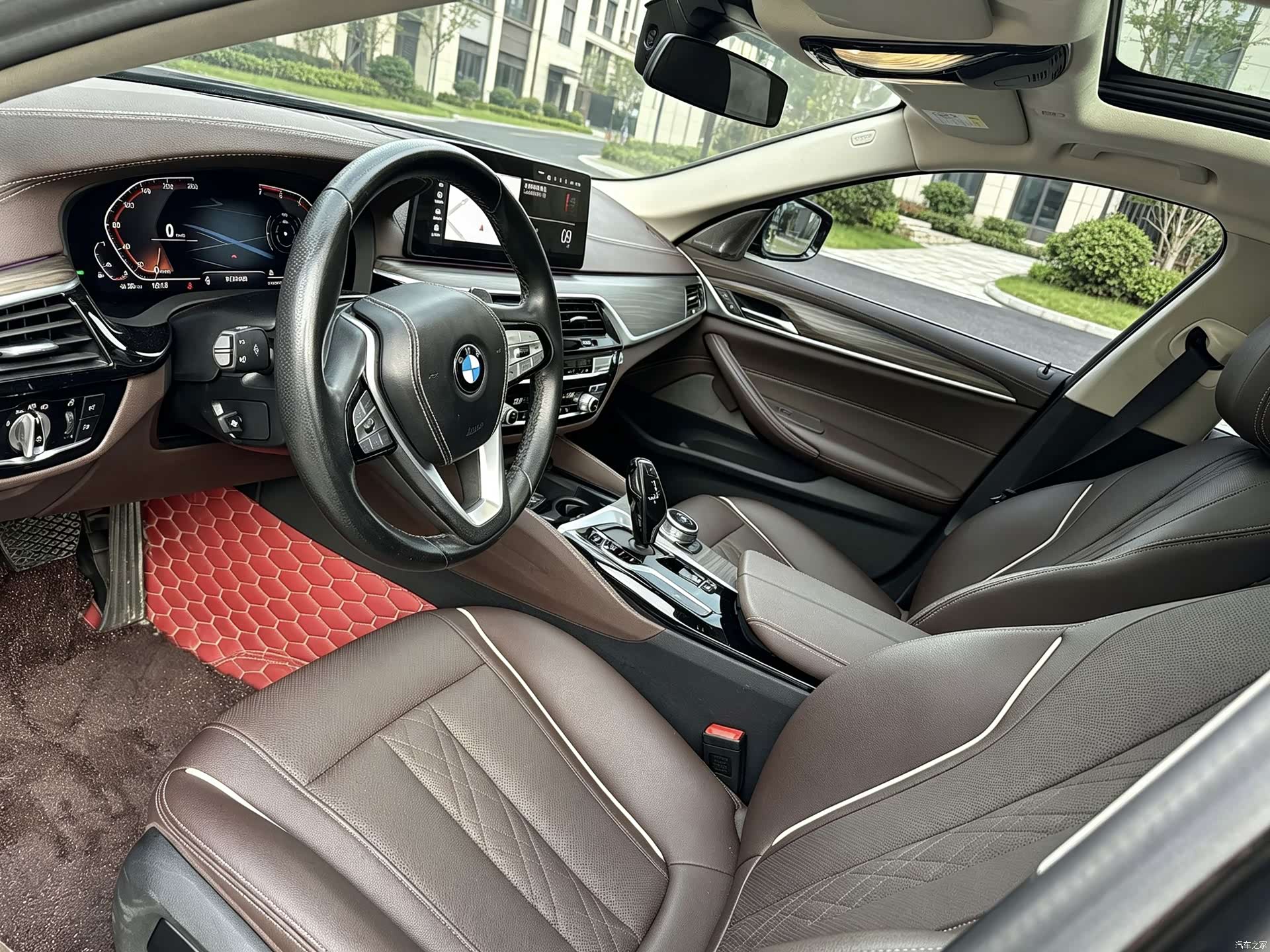BMW 5 Series, 2021 4