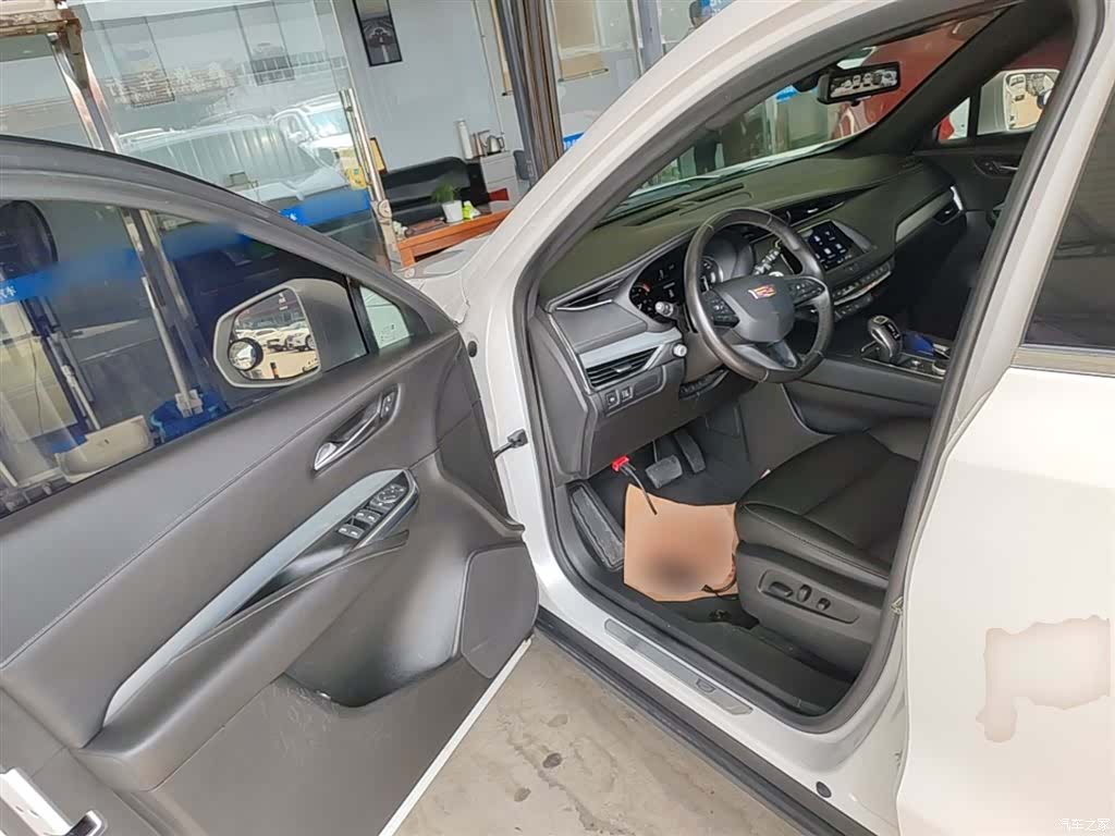 Cadillac XT4, 2018 16