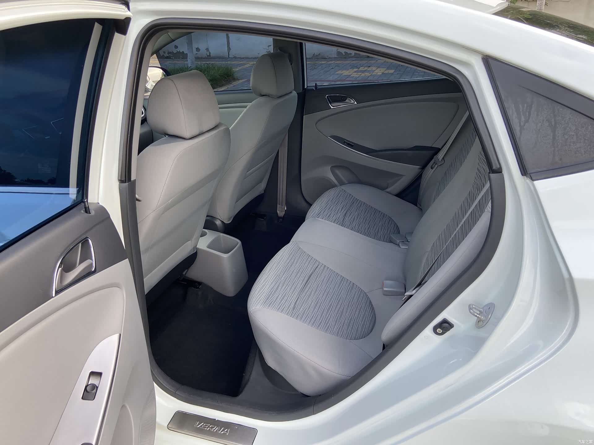 Hyundai GLX, 2016 9