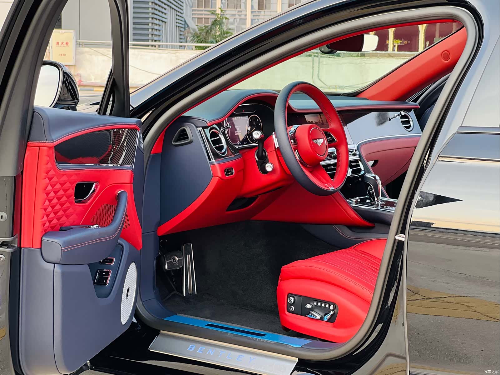 Bentley Flying Spur, 2022 все фото