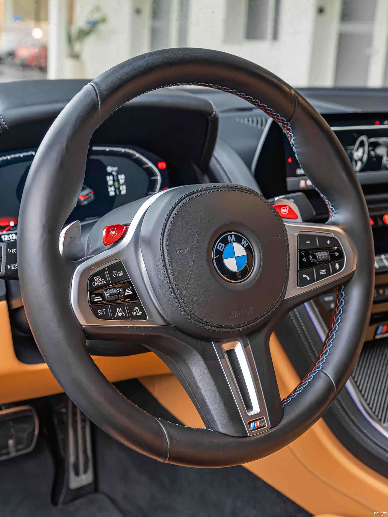 BMW M8, 2021 13