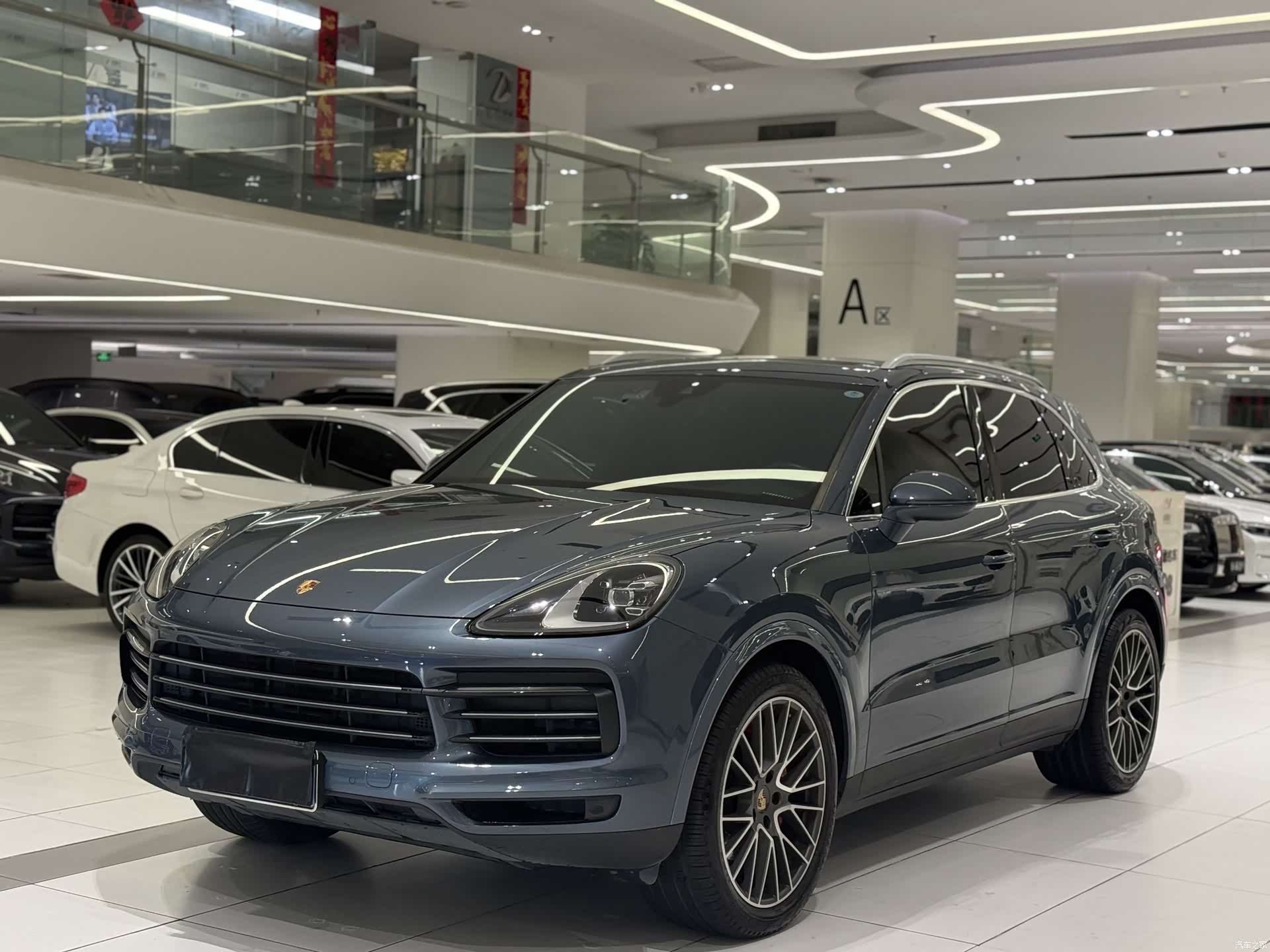 Porsche Cayenne, 2020 1