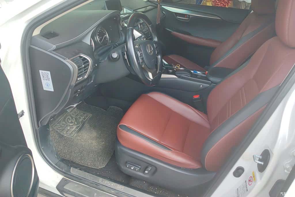 Lexus NX, 2017 9