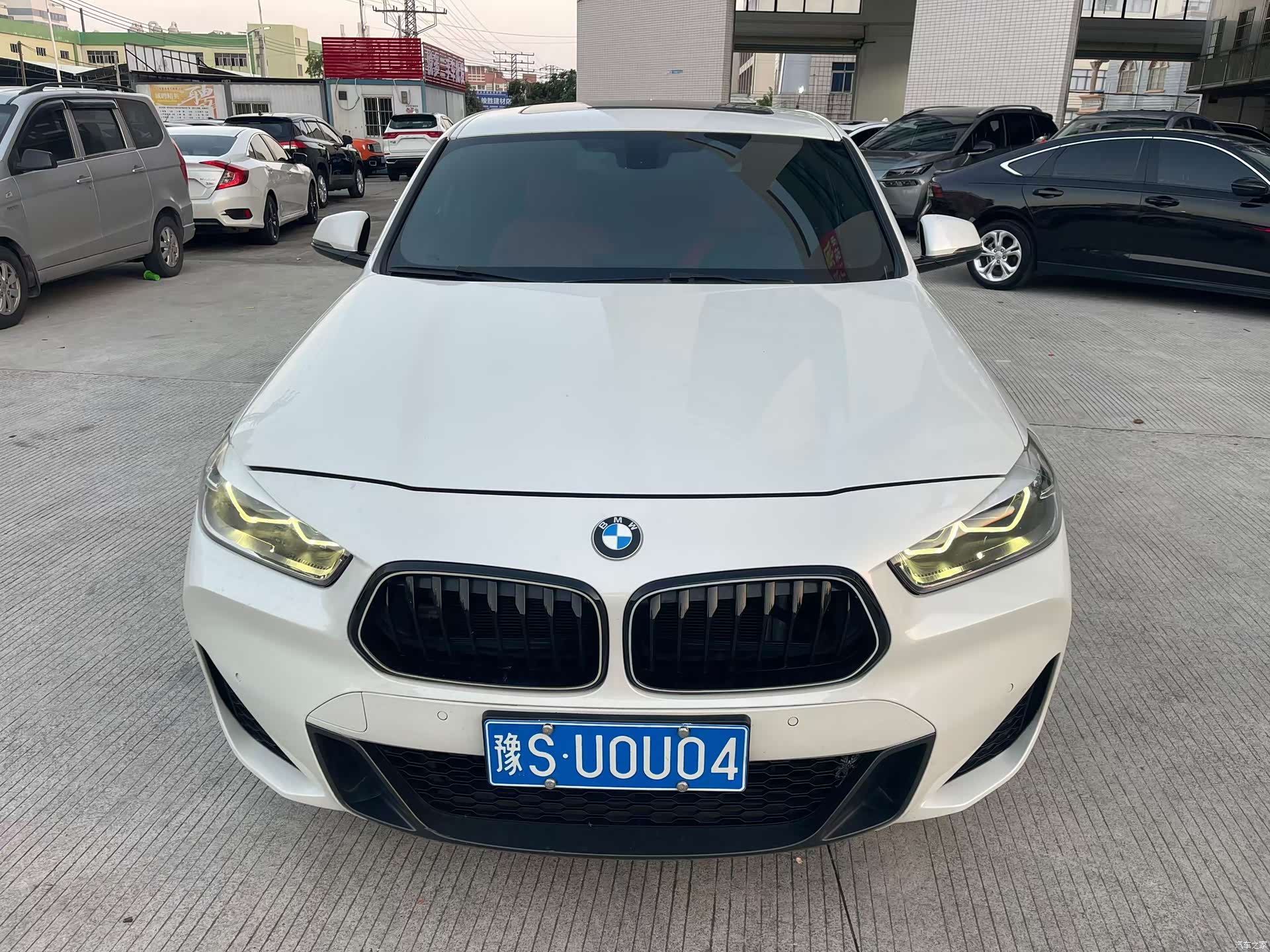 BMW X2, 2020 все фото