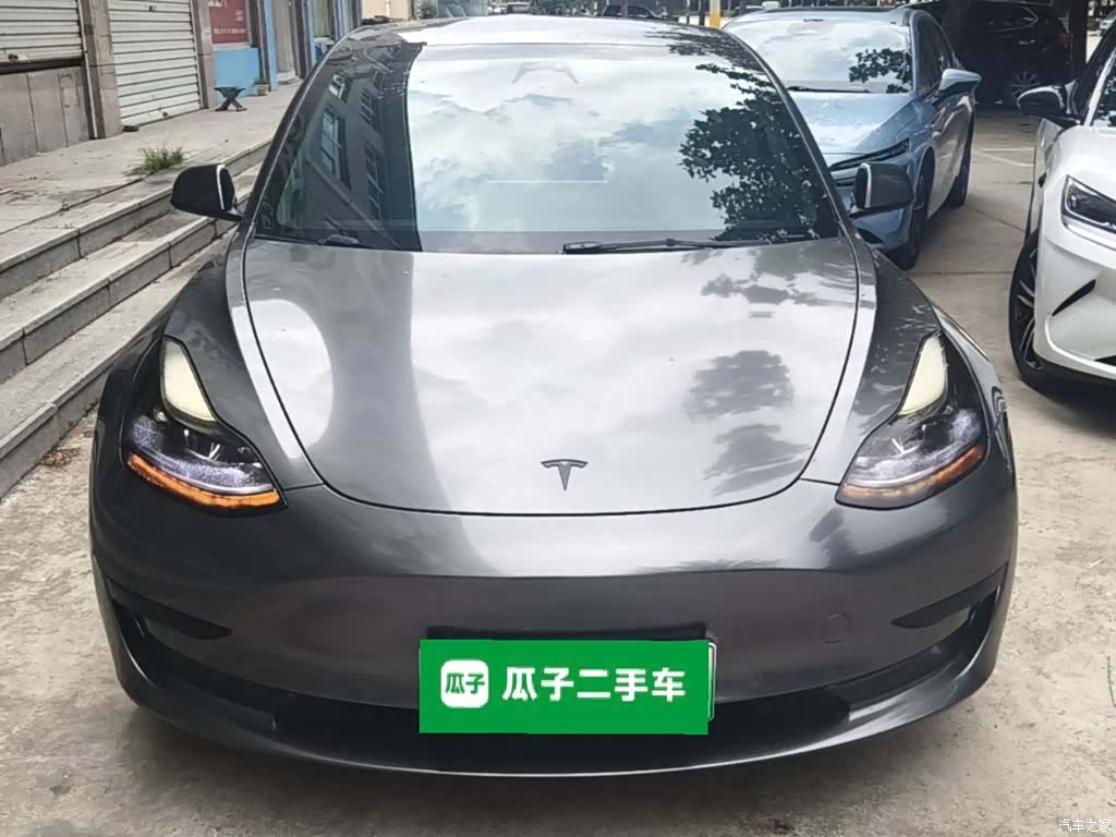Tesla Model 3, 2022 3