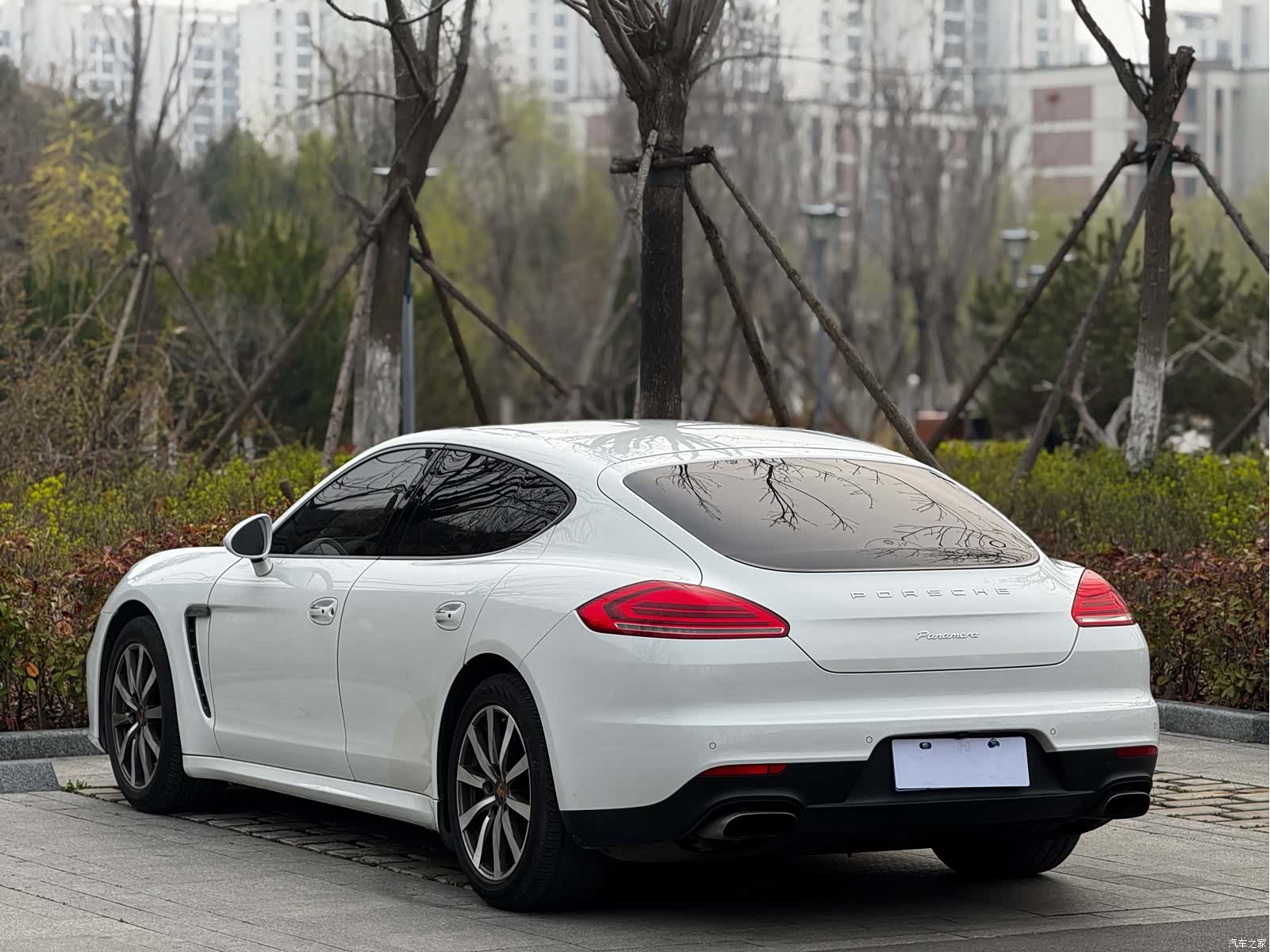 Porsche Panamera, 2015 4