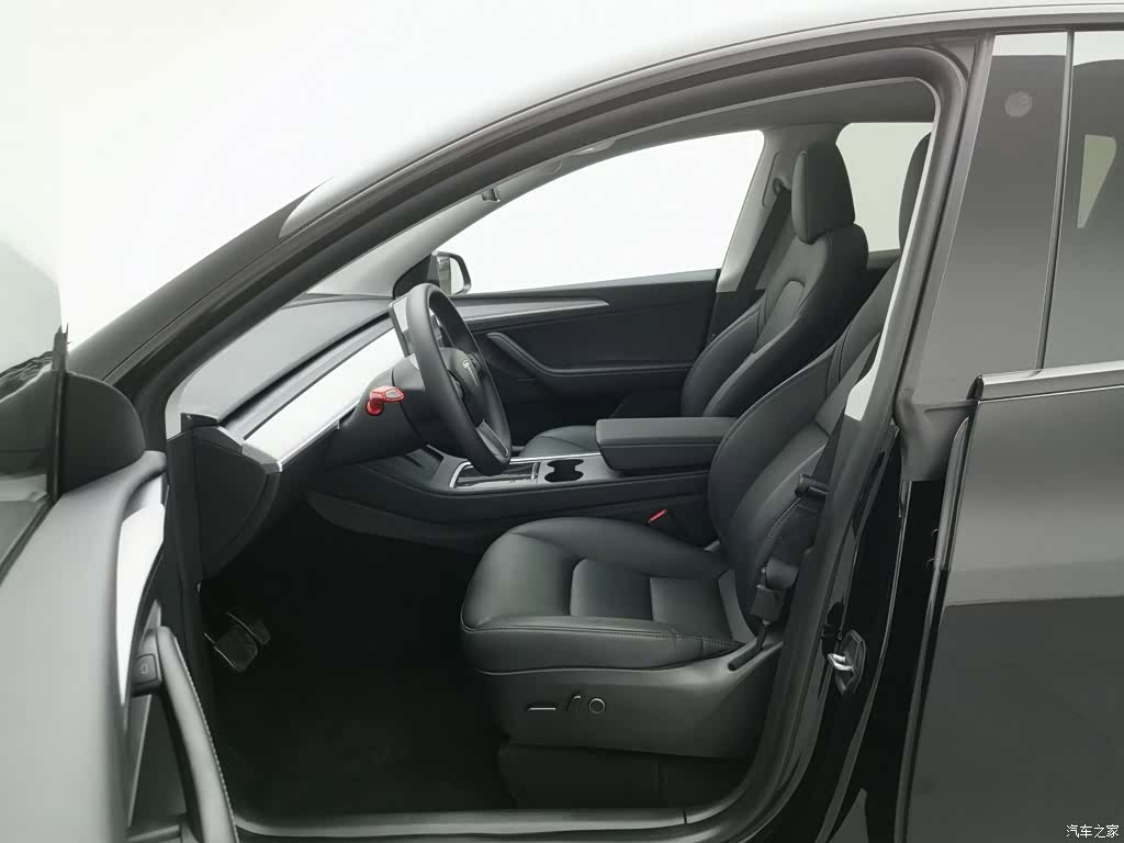 Tesla Model Y, 2024 10