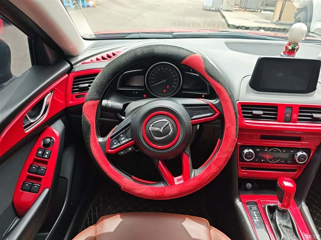 Mazda Mazda3, 2019 11