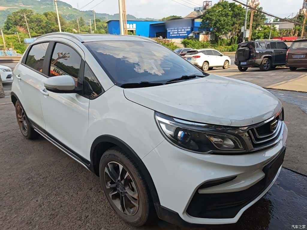 Geely X3, 2020 4