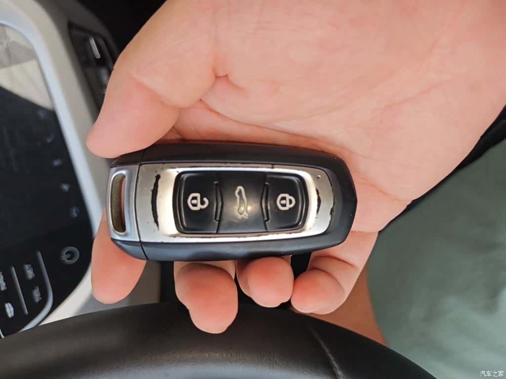 Geely X3, 2020 9