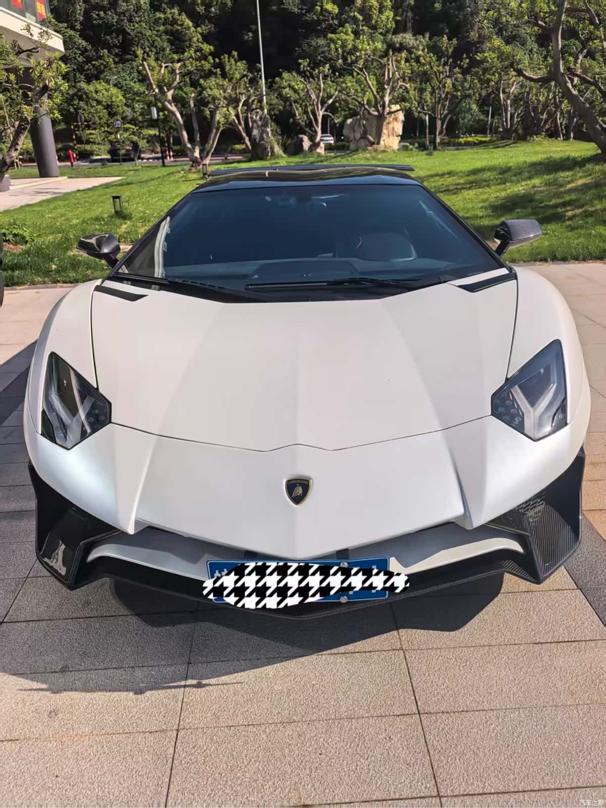 Lamborghini Aventador, 2013 4