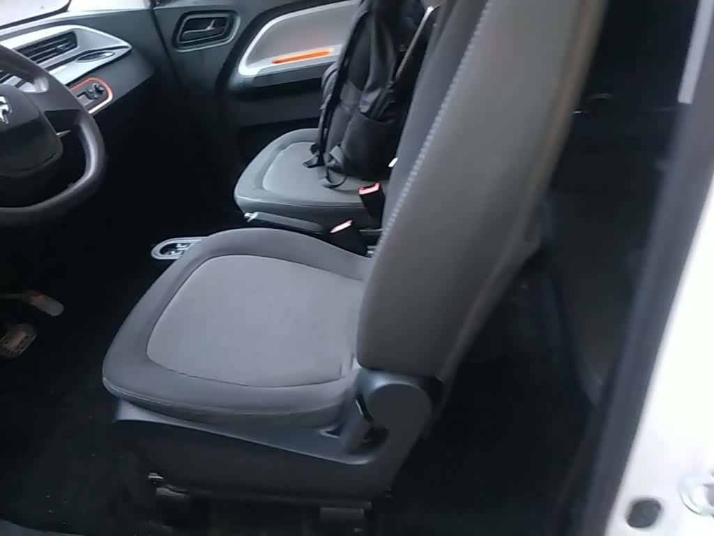 Wuling MINIEV, 2021 17