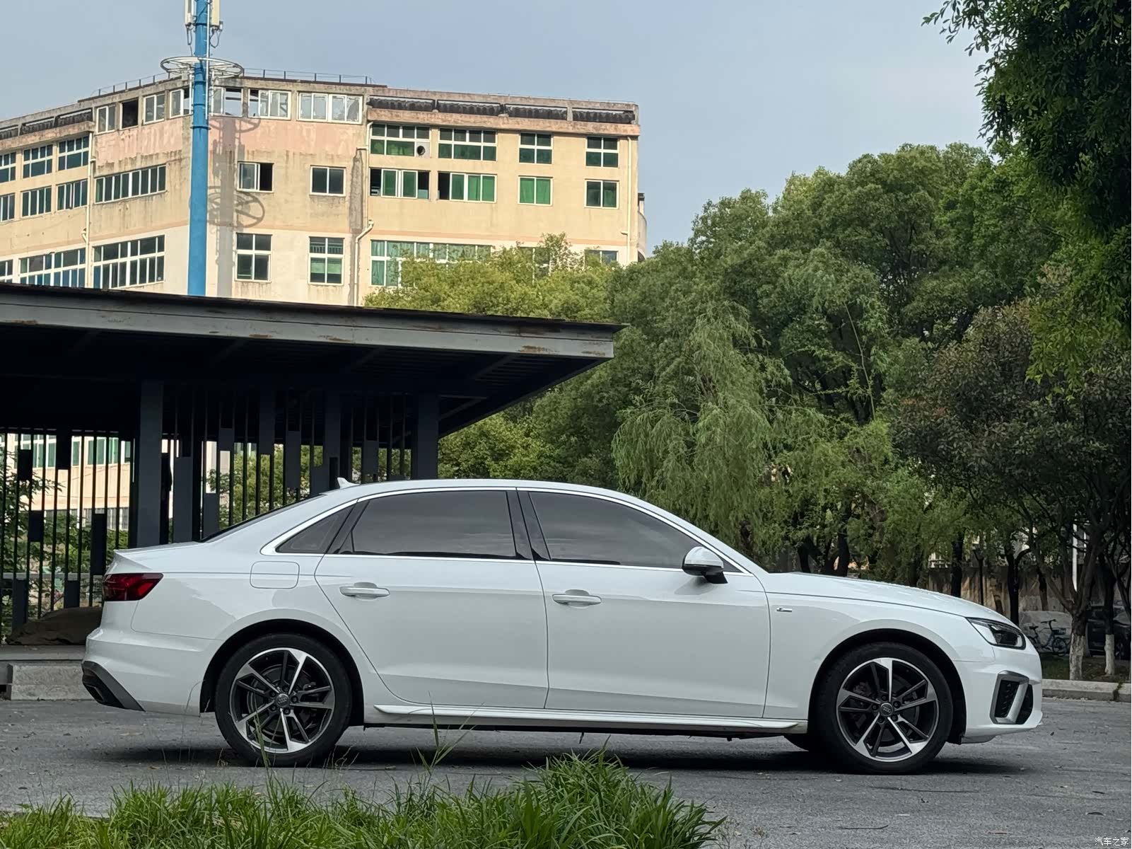 Audi A4L, 2020 6