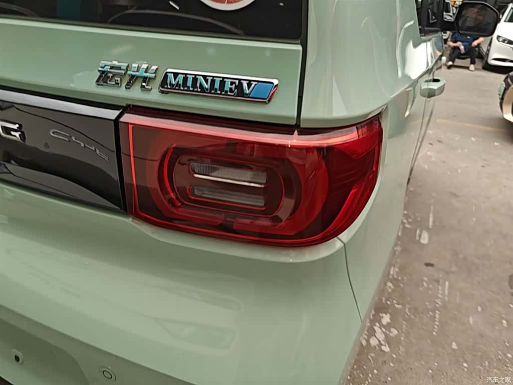 Wuling MINIEV, 2021 8
