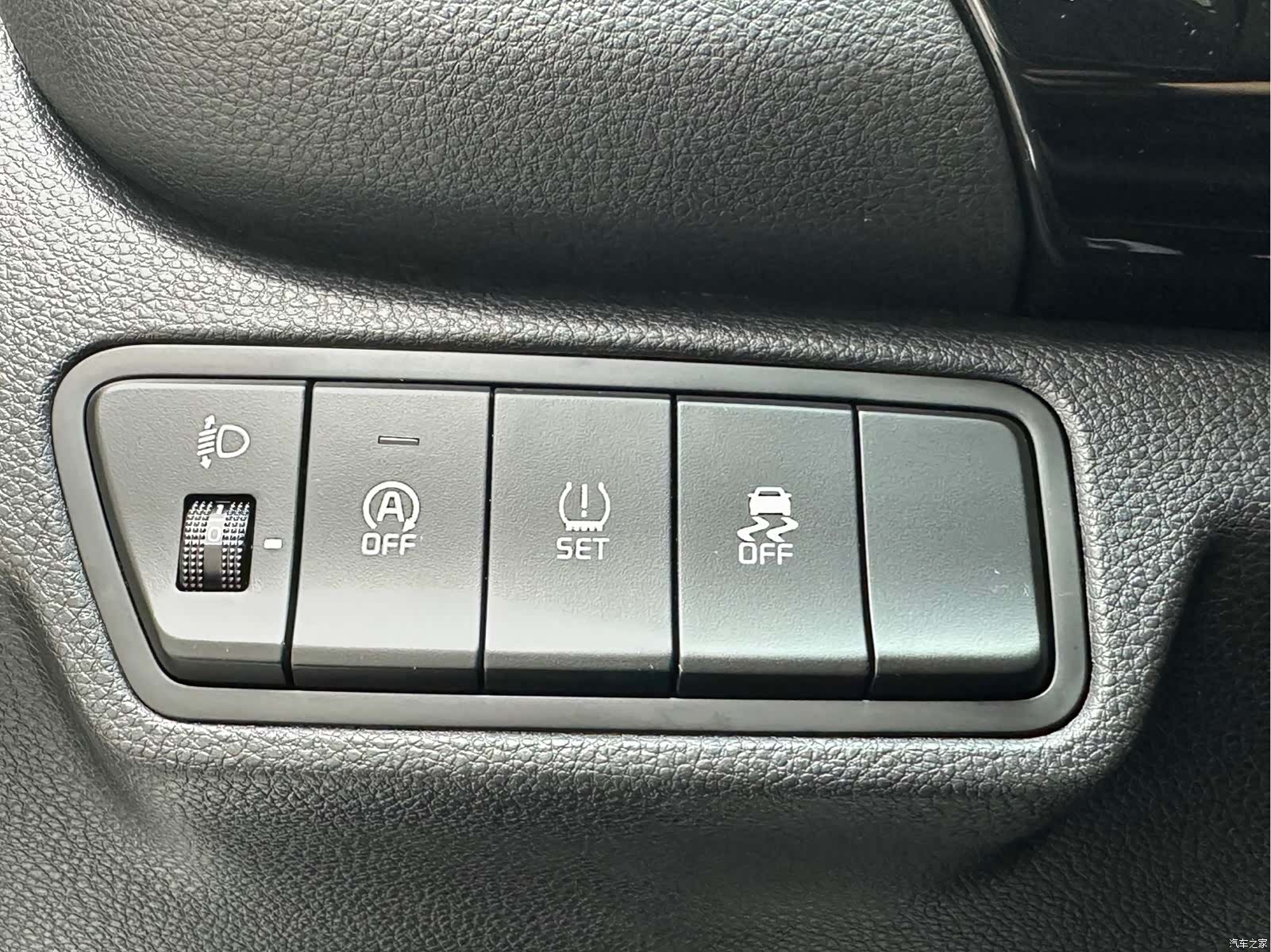 Kia KX3, 2022 10