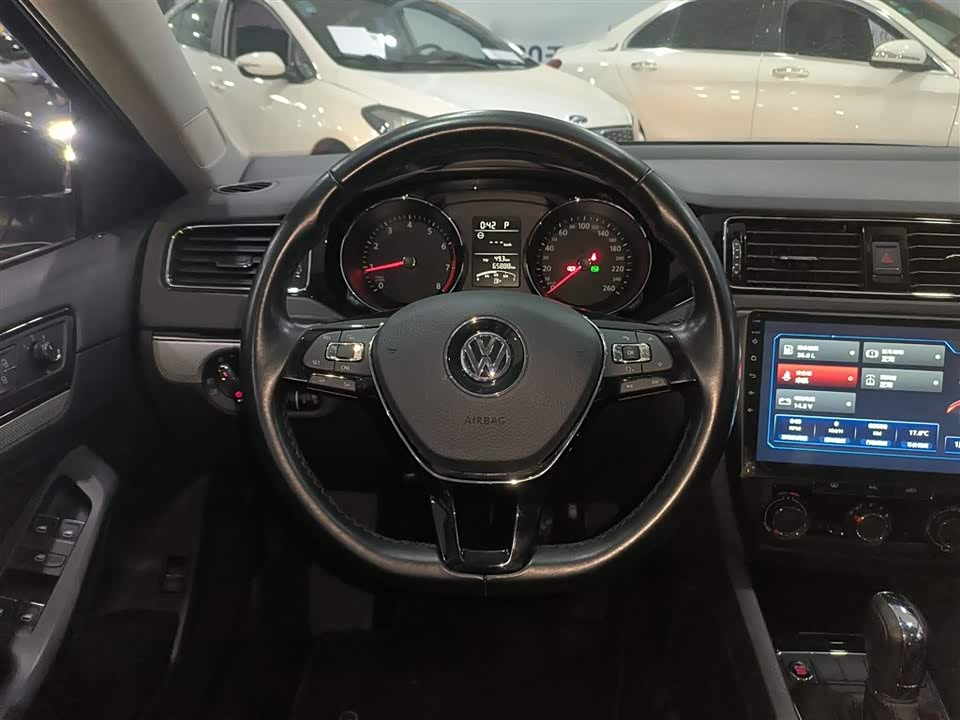 Volkswagen Sagitar