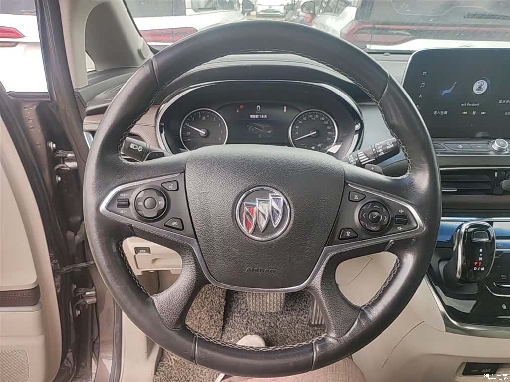 Buick GL8, 2021 11