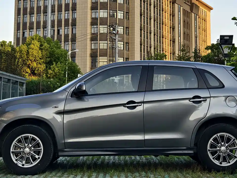 Mitsubishi Jinxuan ASX