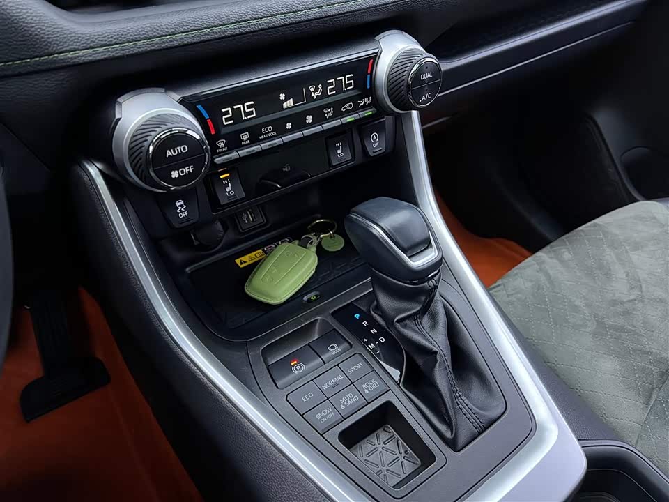 Toyota RAV4 Rongfang