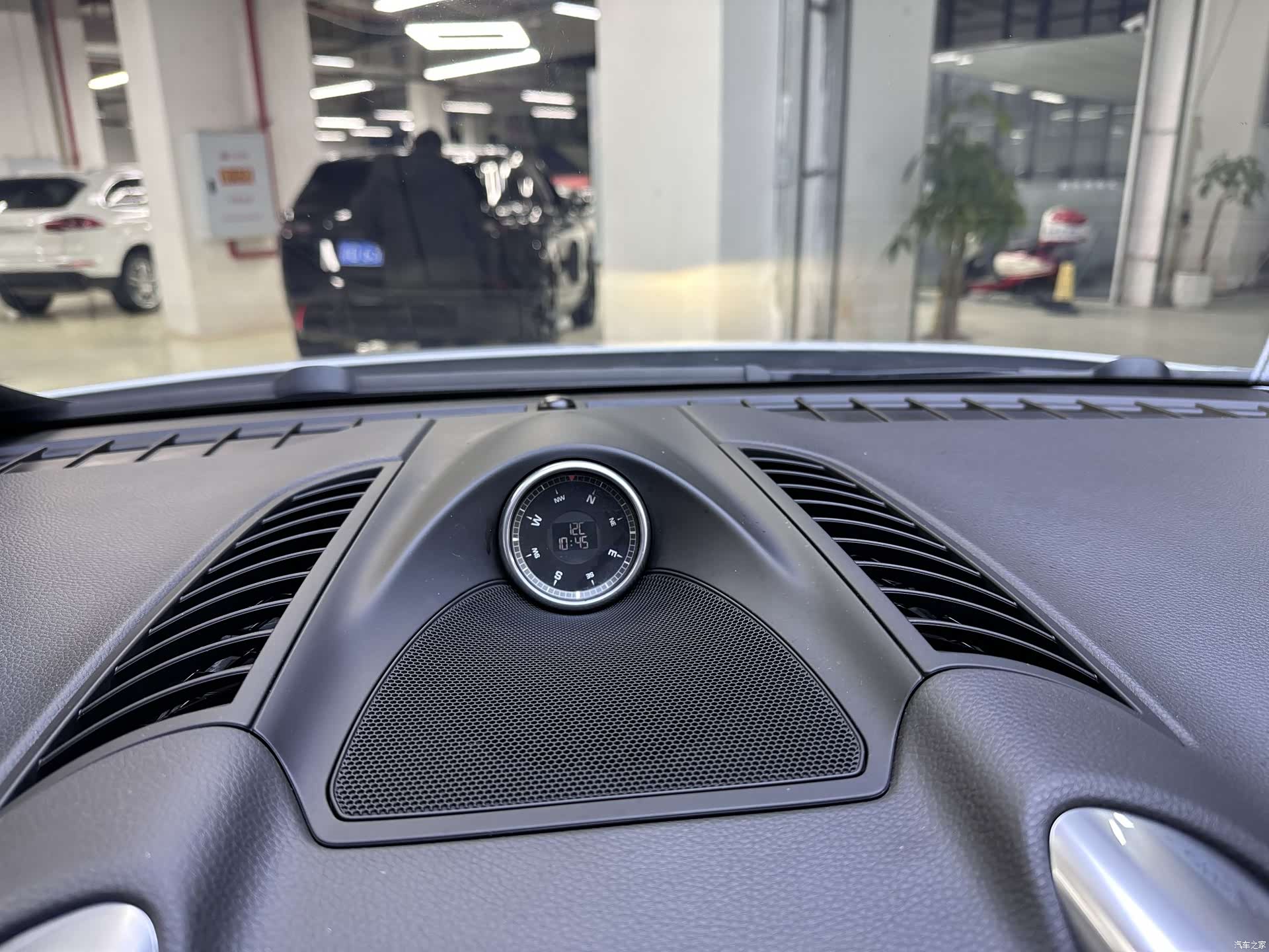 Porsche Cayenne, 2018 6