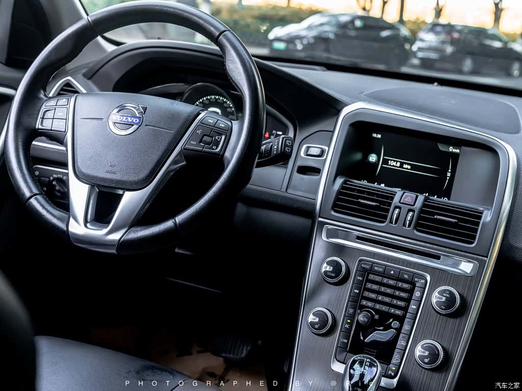 Volvo XC60, 2015 4