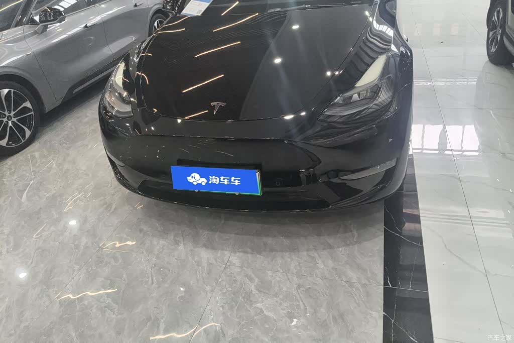 Tesla Model Y, 2021 2