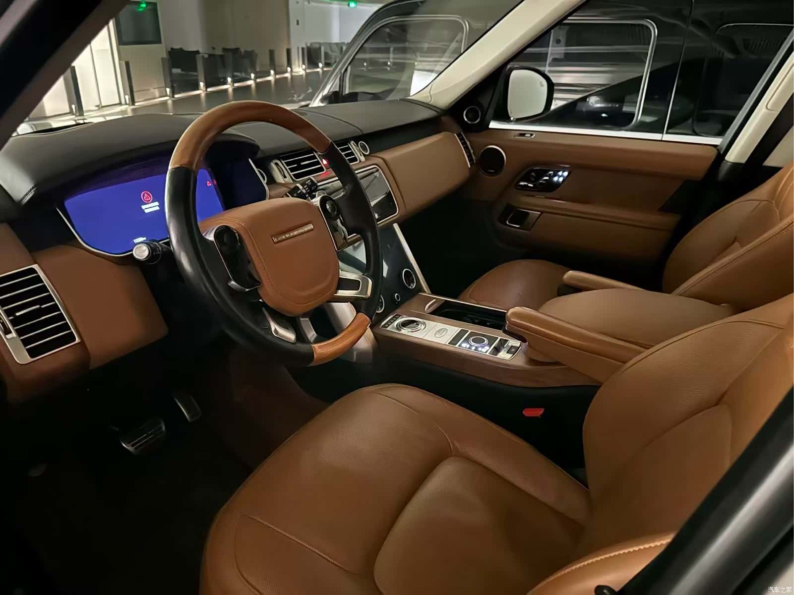 Land Rover Range Rover, 2020 10