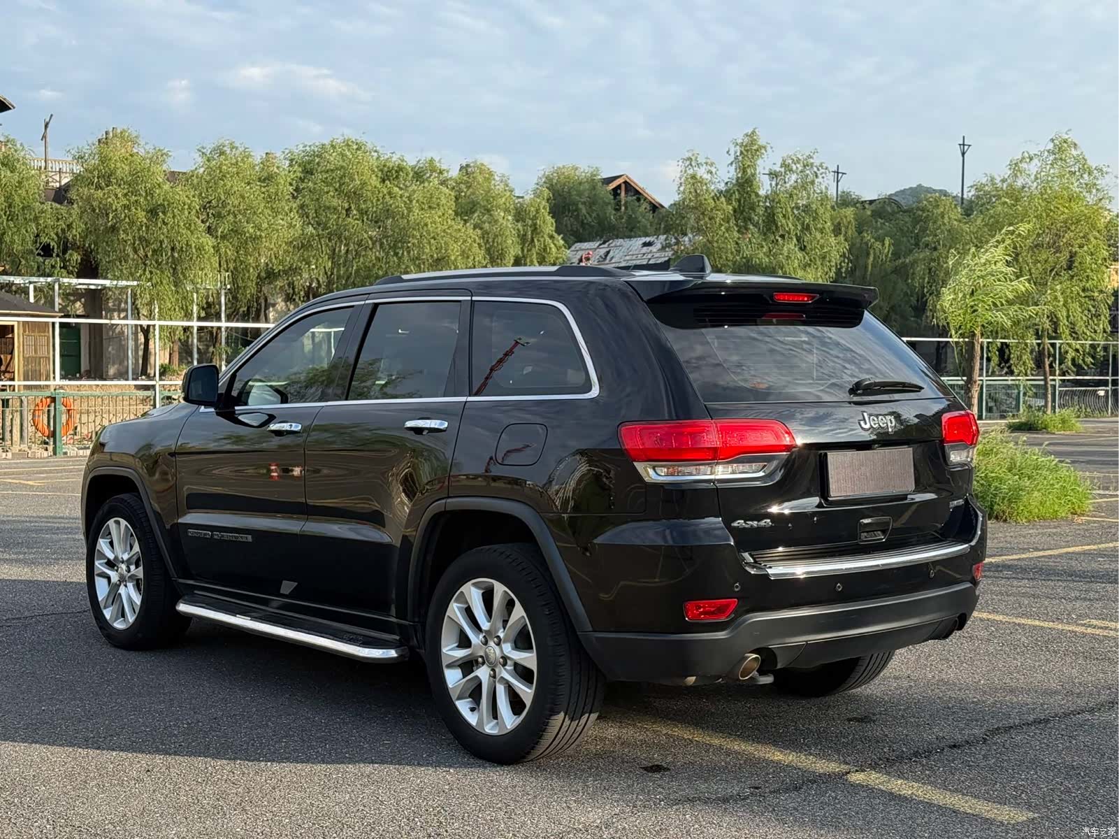 Jeep Grand Cherokee, 2017 4