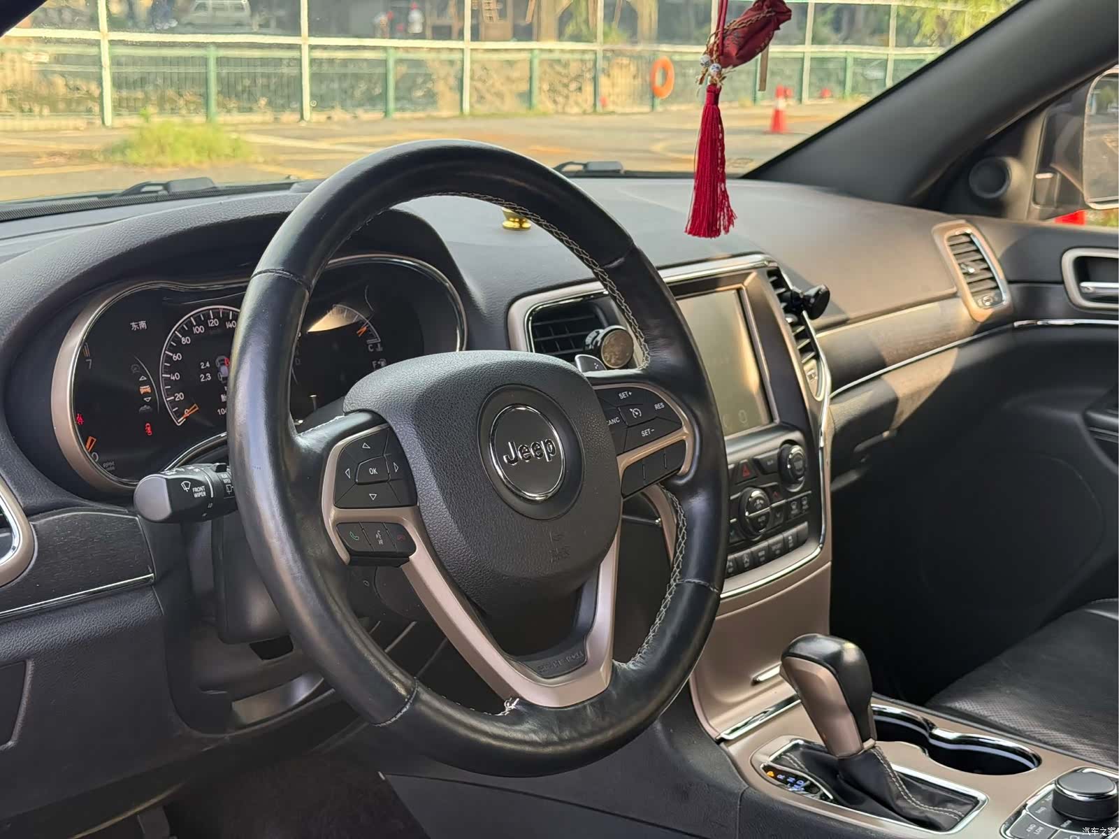 Jeep Grand Cherokee, 2017 10