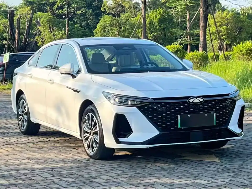 Chery Fulwin Fengyun A8