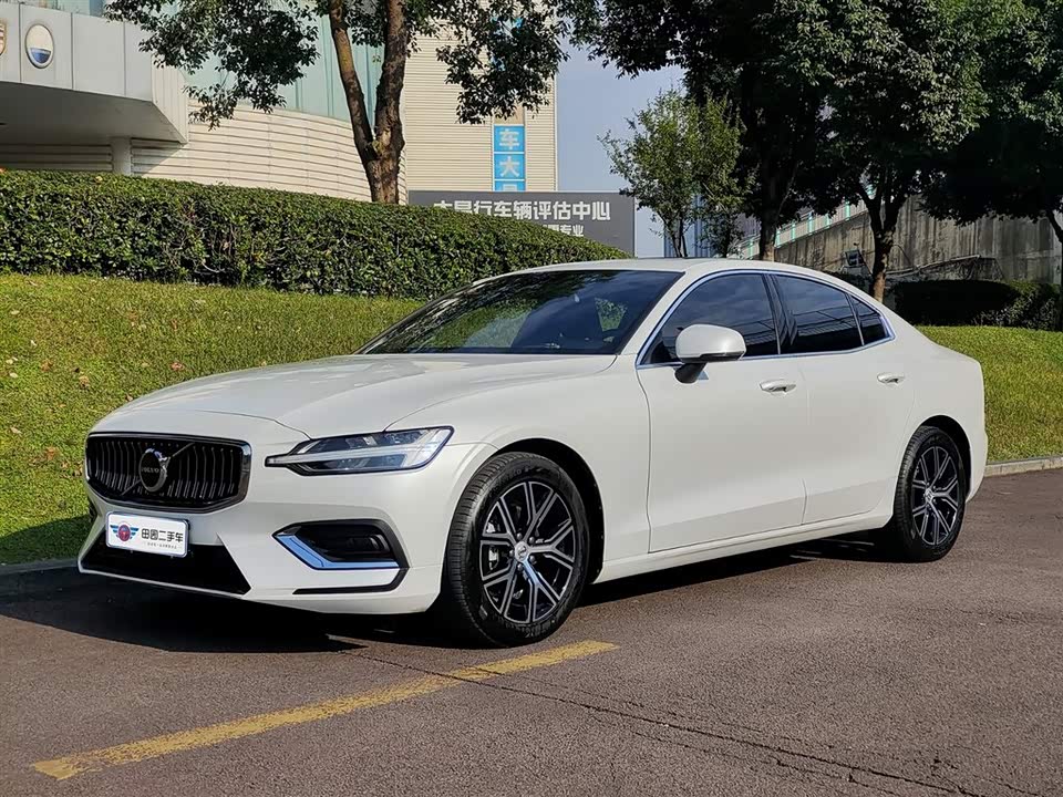 Volvo S60