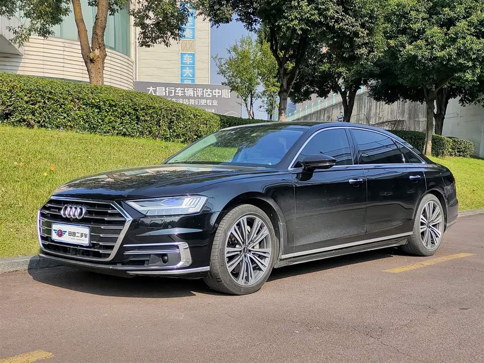 Audi A8