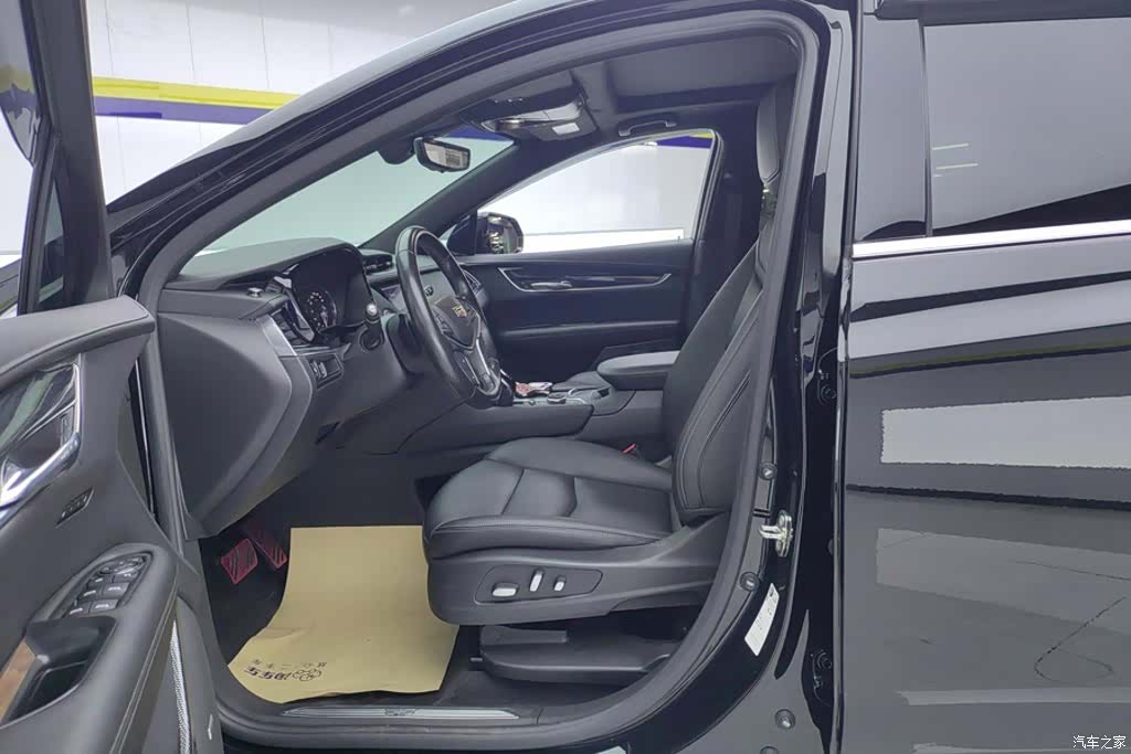 Cadillac XT5, 2022 9