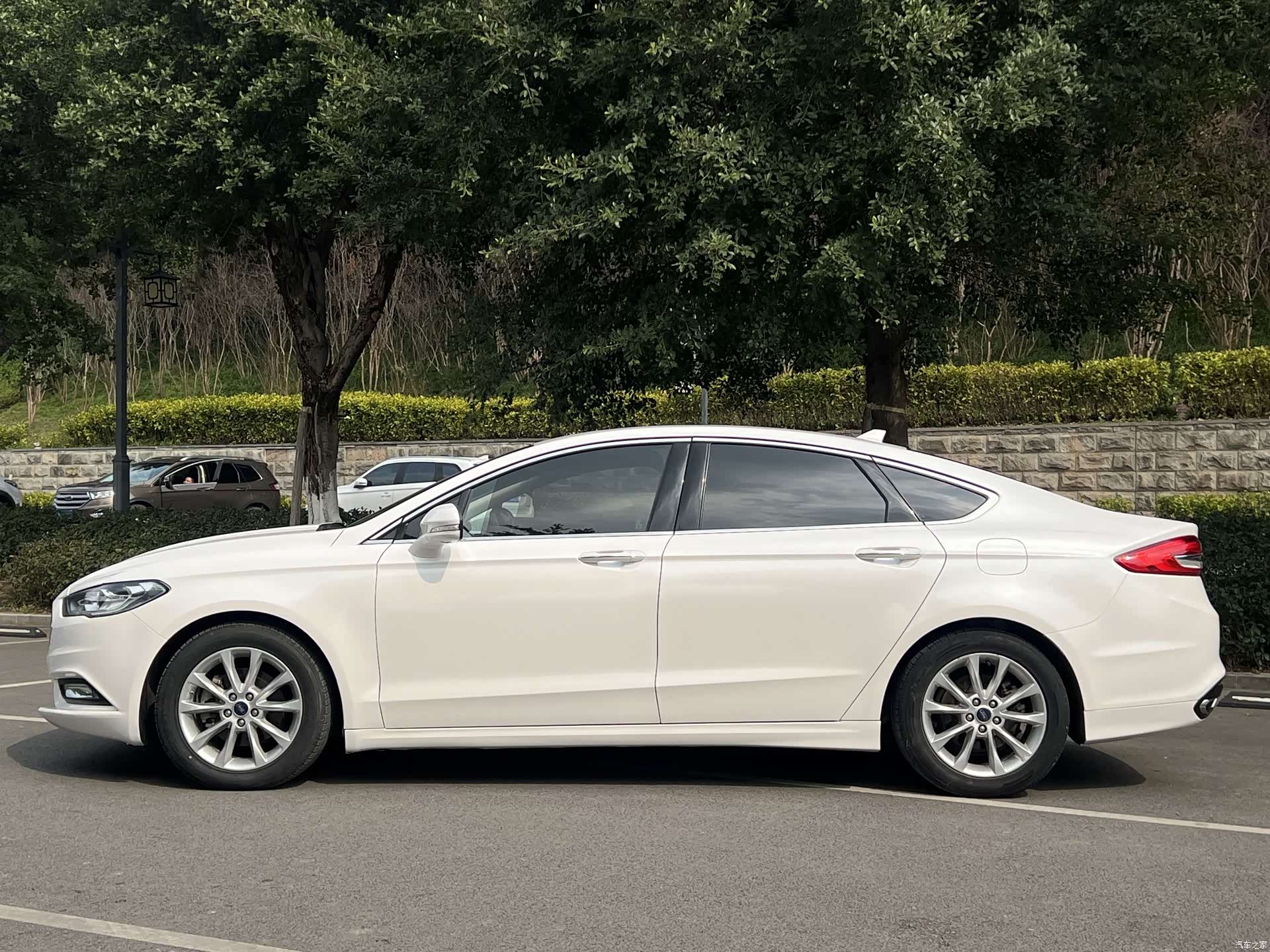 Ford Mondeo, 2017 4