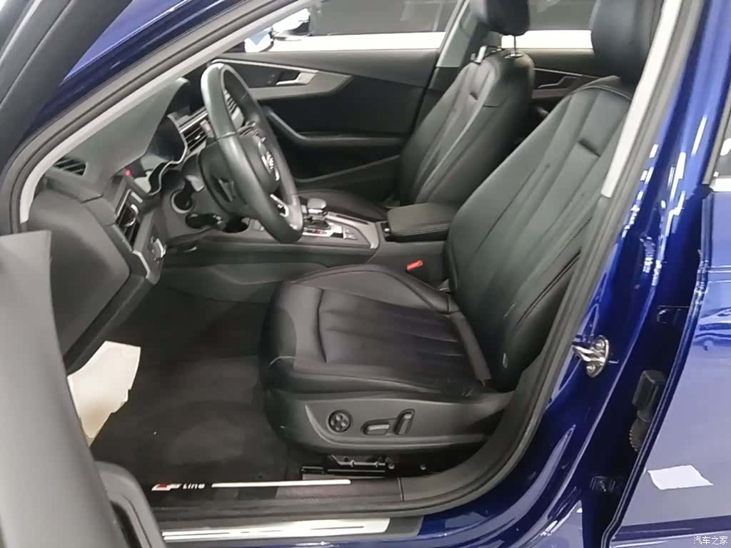 Audi A4L, 2019 15