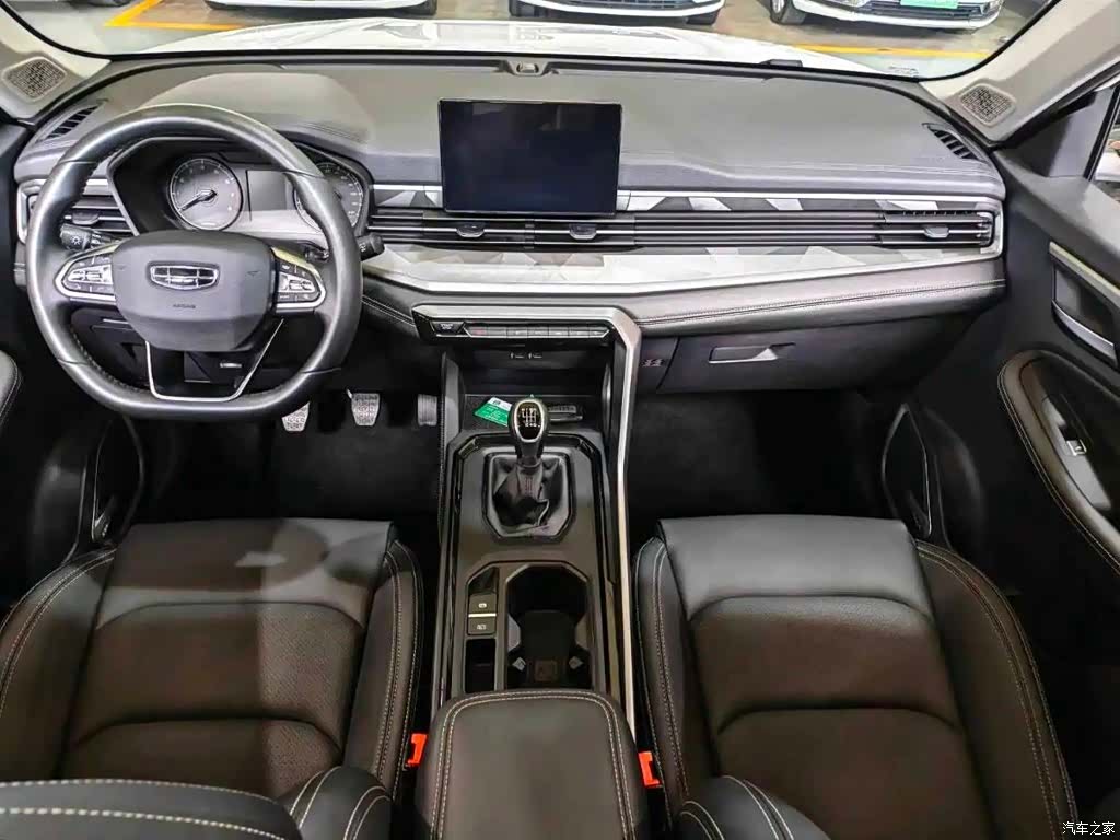 Geely X6, 2024 все фото