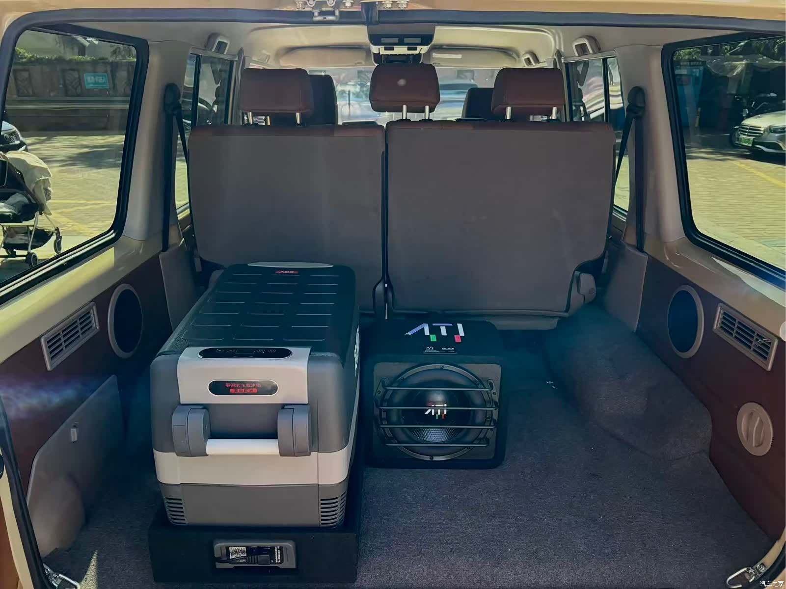 Toyota Land Cruiser, 2025 24