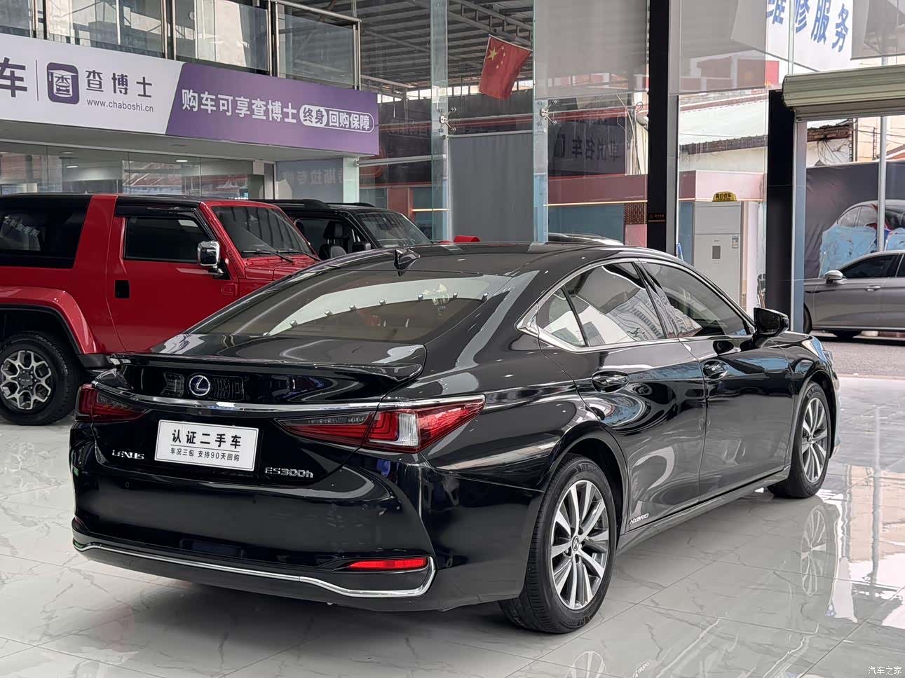 Lexus ES, 2018 все фото
