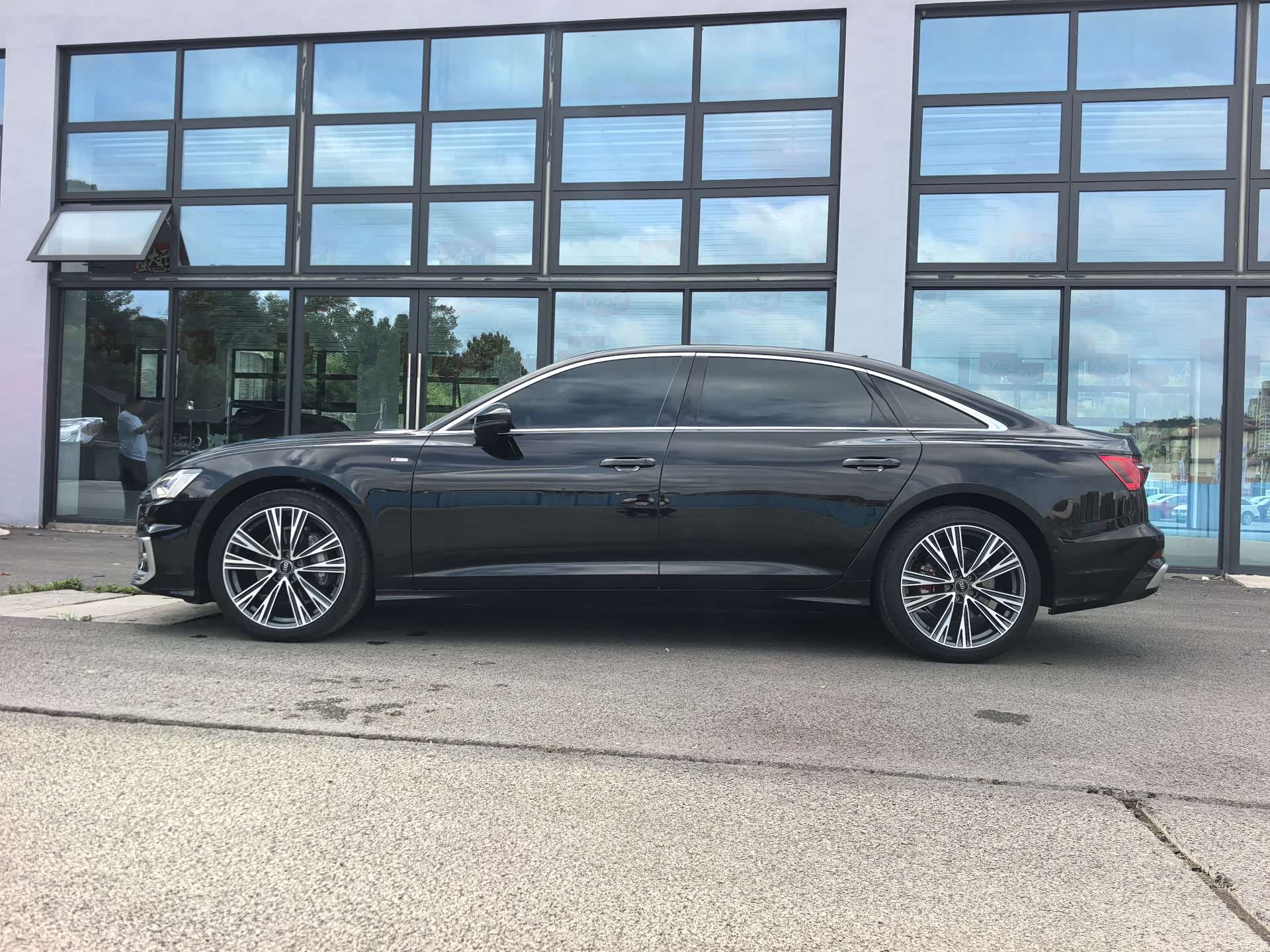 Audi A6L, 2025 15